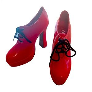 Chunky Heel Oxford Shoes in Red-Size 8